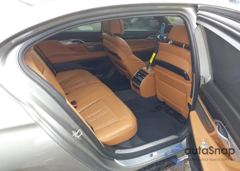 2021 BMW 750I xDrive из США, поврежденный, VIN WBA7U2C00MCF40155